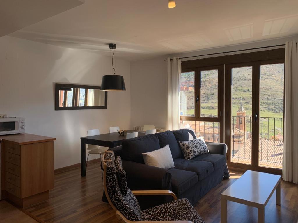 Apartamento San Mateo Камарена де ла Сиера Екстериор снимка